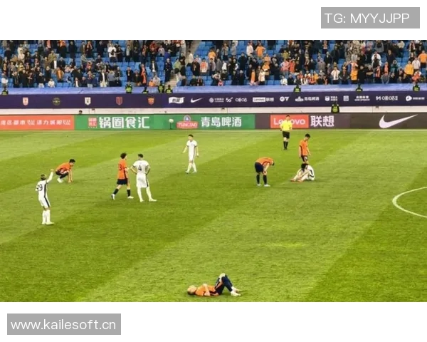 武汉三镇只需一胜即可确保保级优势领先降级区7分剩余三轮赛程紧迫