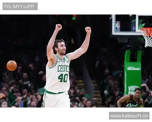 阿德巴约半场火力全开三分球命中率高达667罚球全中贡献20分 阿德巴约半场火力全开三分球命中率高达667罚球全中贡献20分