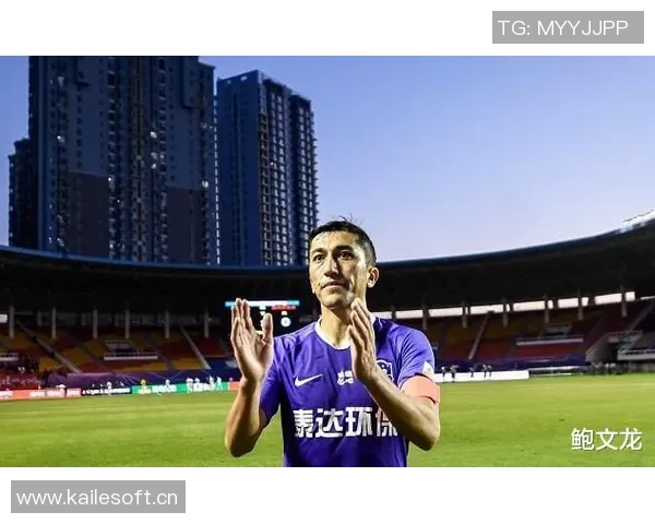 芬奇称赞戈贝尔防守能力认为他仍具备争夺最佳防守球员奖的实力