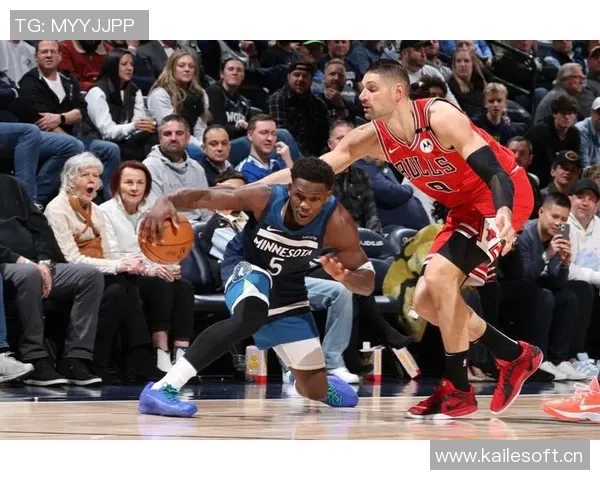 爱德华兹下半场狂砍24分全场39分助球队锁定胜局关键三分成决定性因素