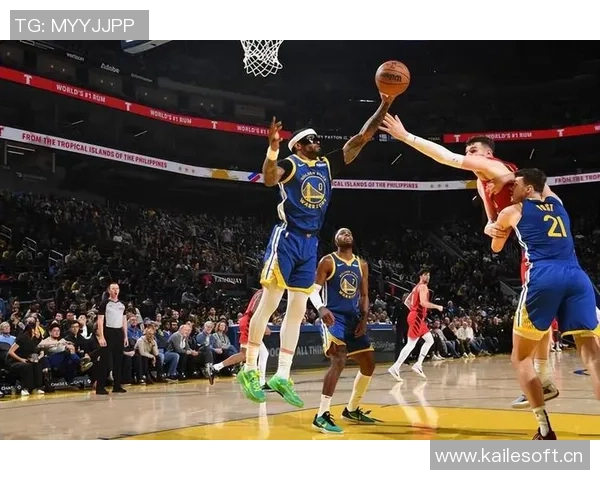 开拓者本赛季三次战胜勇士场均迫使对手失误19次展现强大实力 开拓者本赛季三次战胜勇士场均迫使对手失误19次展现强大实力